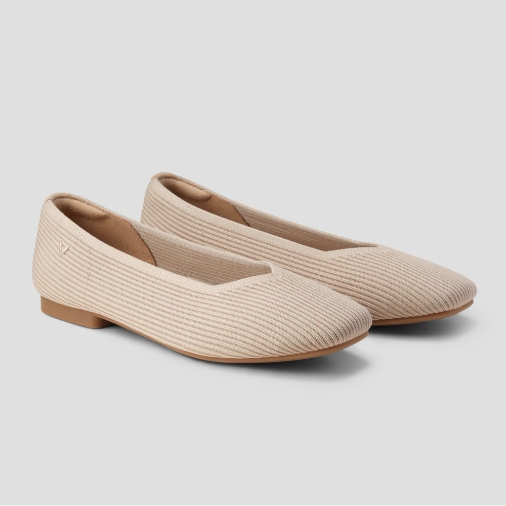 Vivaia  Beige Knit Comfort  Flats 8